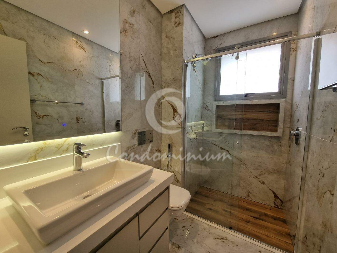 Apartamento com 4 quartos à venda, 256m² — foto 19 de 25