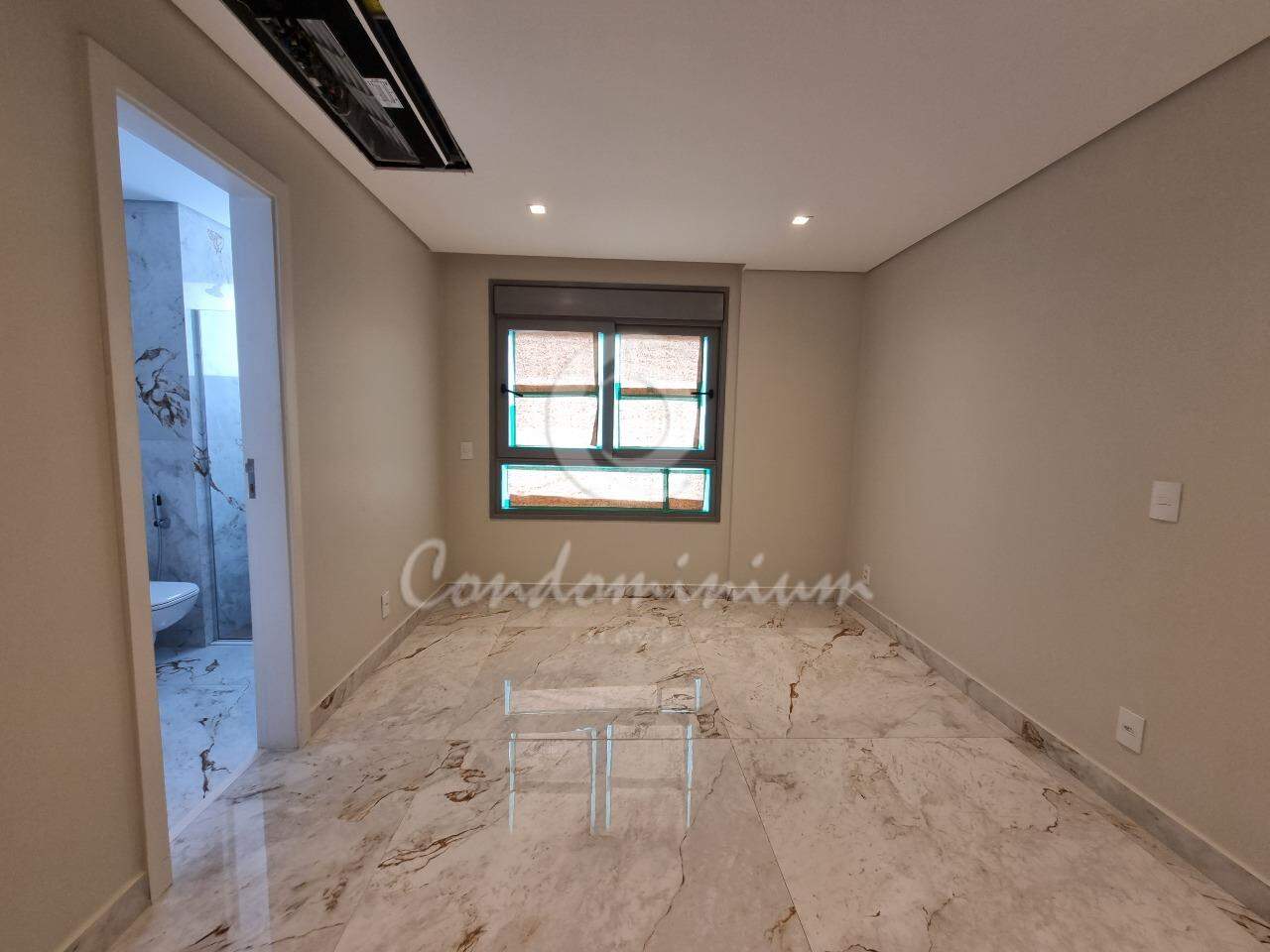 Apartamento com 4 quartos à venda, 256m² — foto 18 de 25