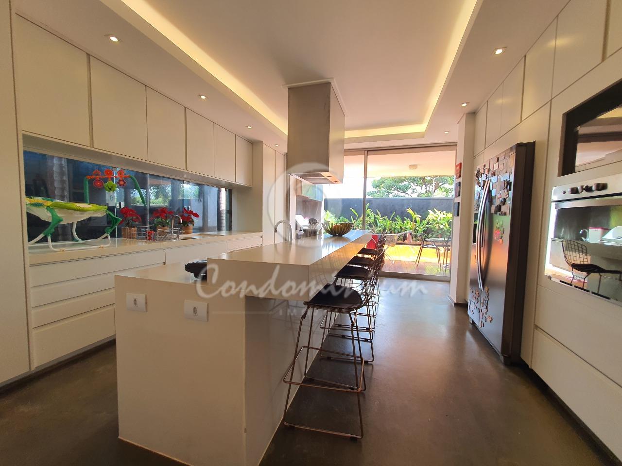 Casa de Condomínio com 3 quartos à venda, 333m² — foto 12 de 40