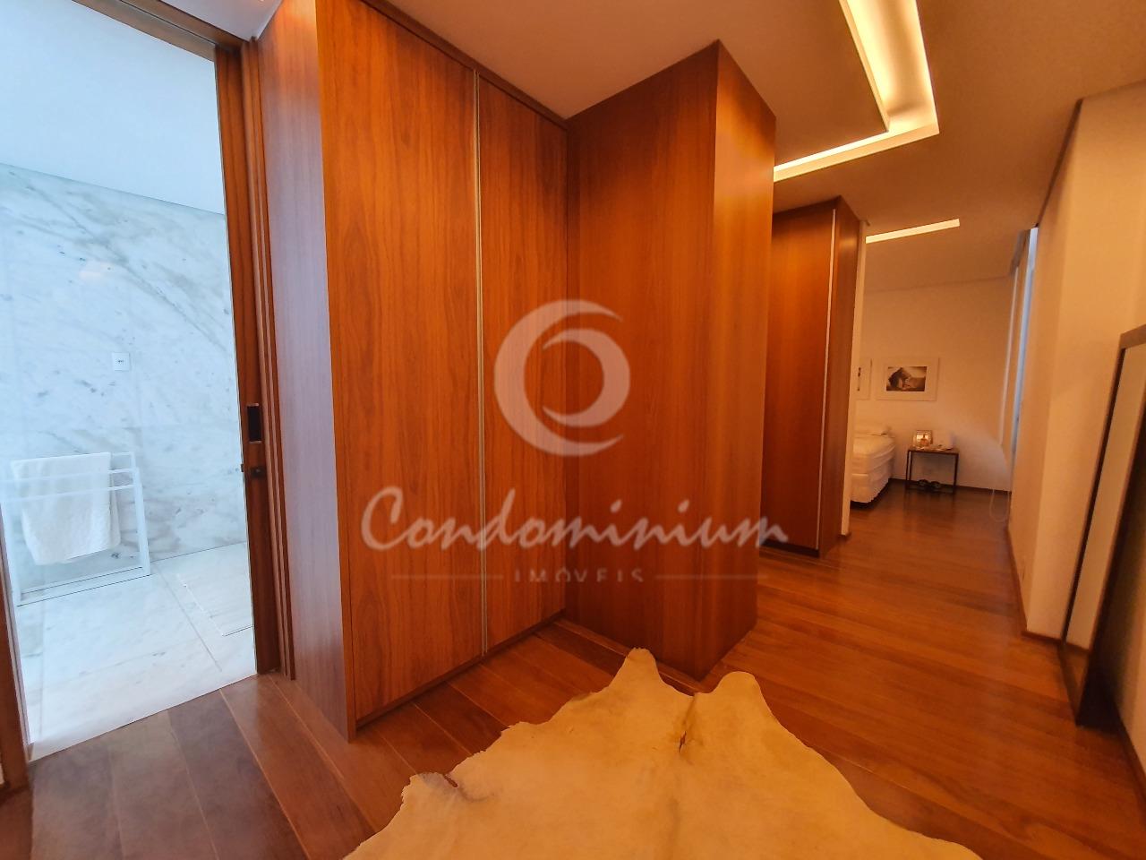 Casa de Condomínio com 3 quartos à venda, 333m² — foto 22 de 40