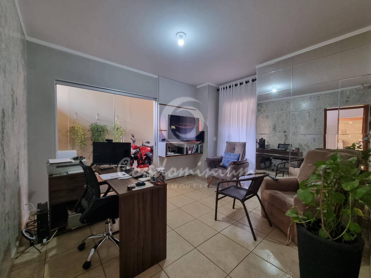 Casa com 3 quartos à venda, 120m² — foto 2 de 15