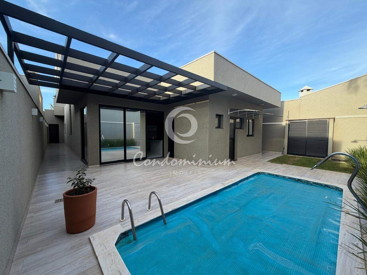 Casa de Condomínio com 3 quartos à venda, 200m² — foto 1 de 29