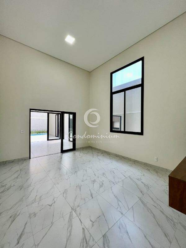 Casa de Condomínio com 3 quartos à venda, 200m² — foto 10 de 29