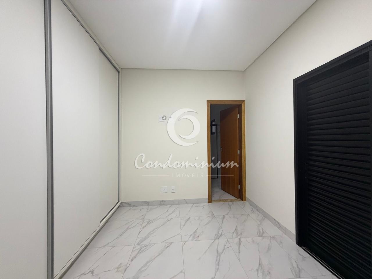Casa de Condomínio com 3 quartos à venda, 200m² — foto 17 de 29