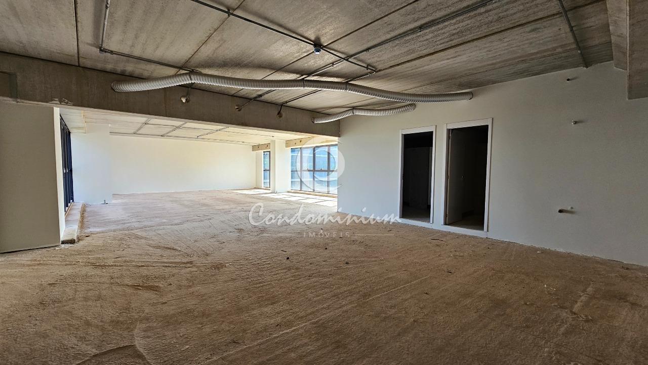 Conjunto Comercial / Sala  à venda, 181m² — foto 1 de 26