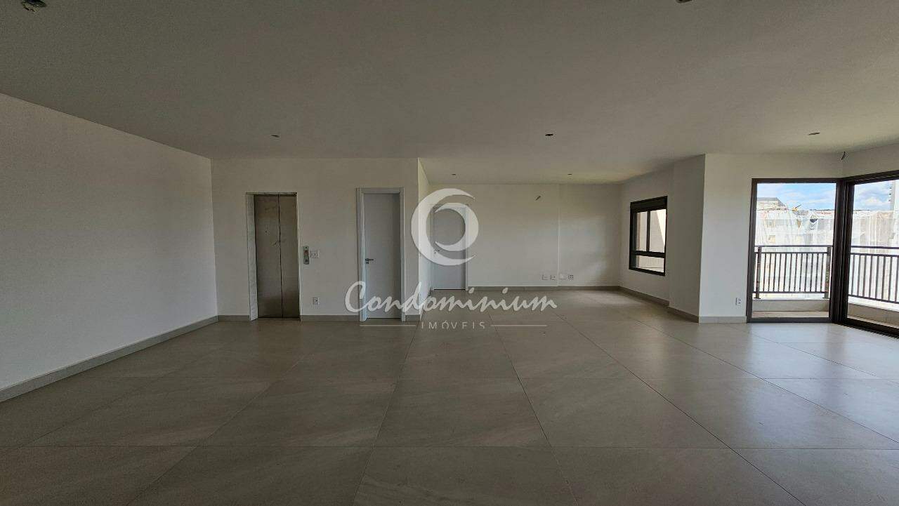 Apartamento com 3 quartos à venda, 198m² — foto 4 de 30