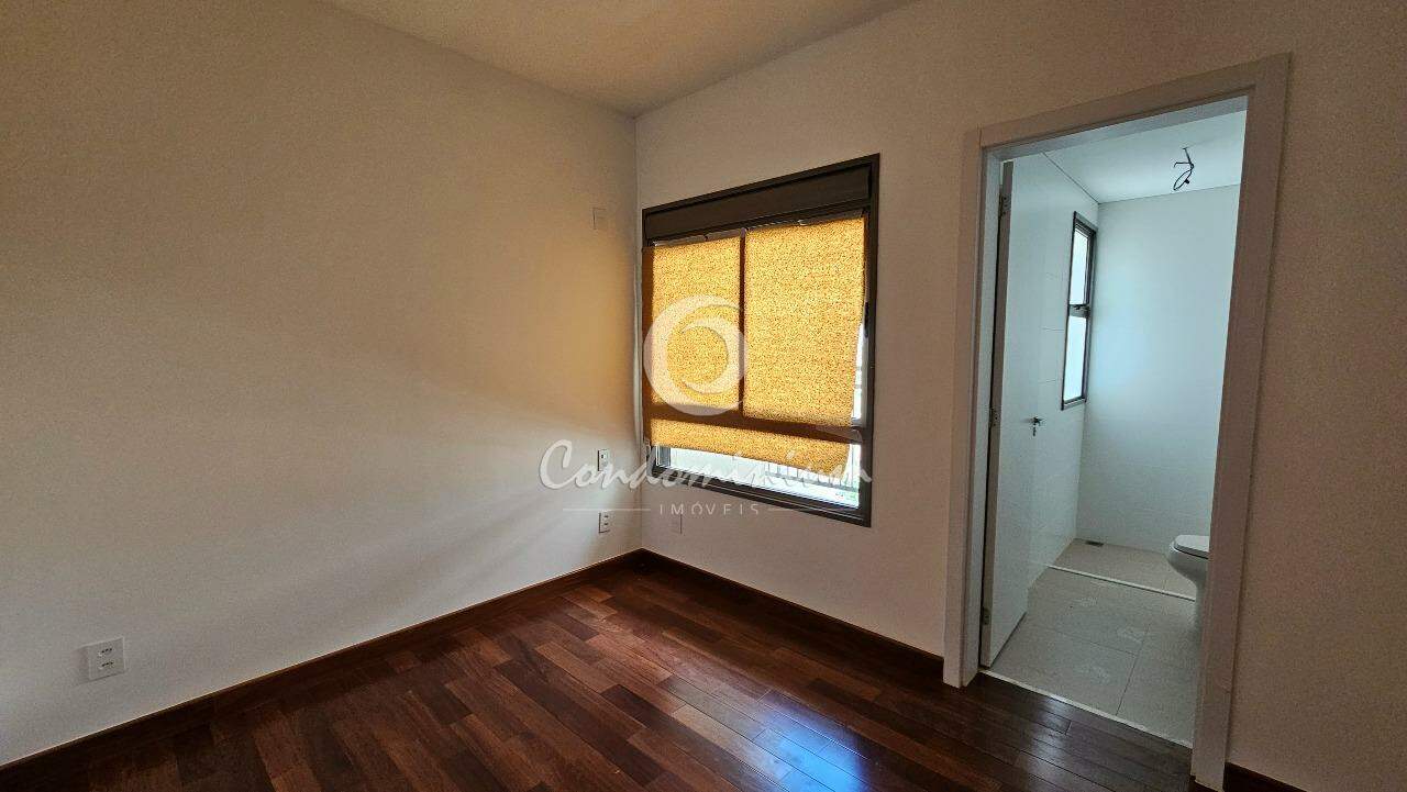 Apartamento com 3 quartos à venda, 198m² — foto 18 de 30