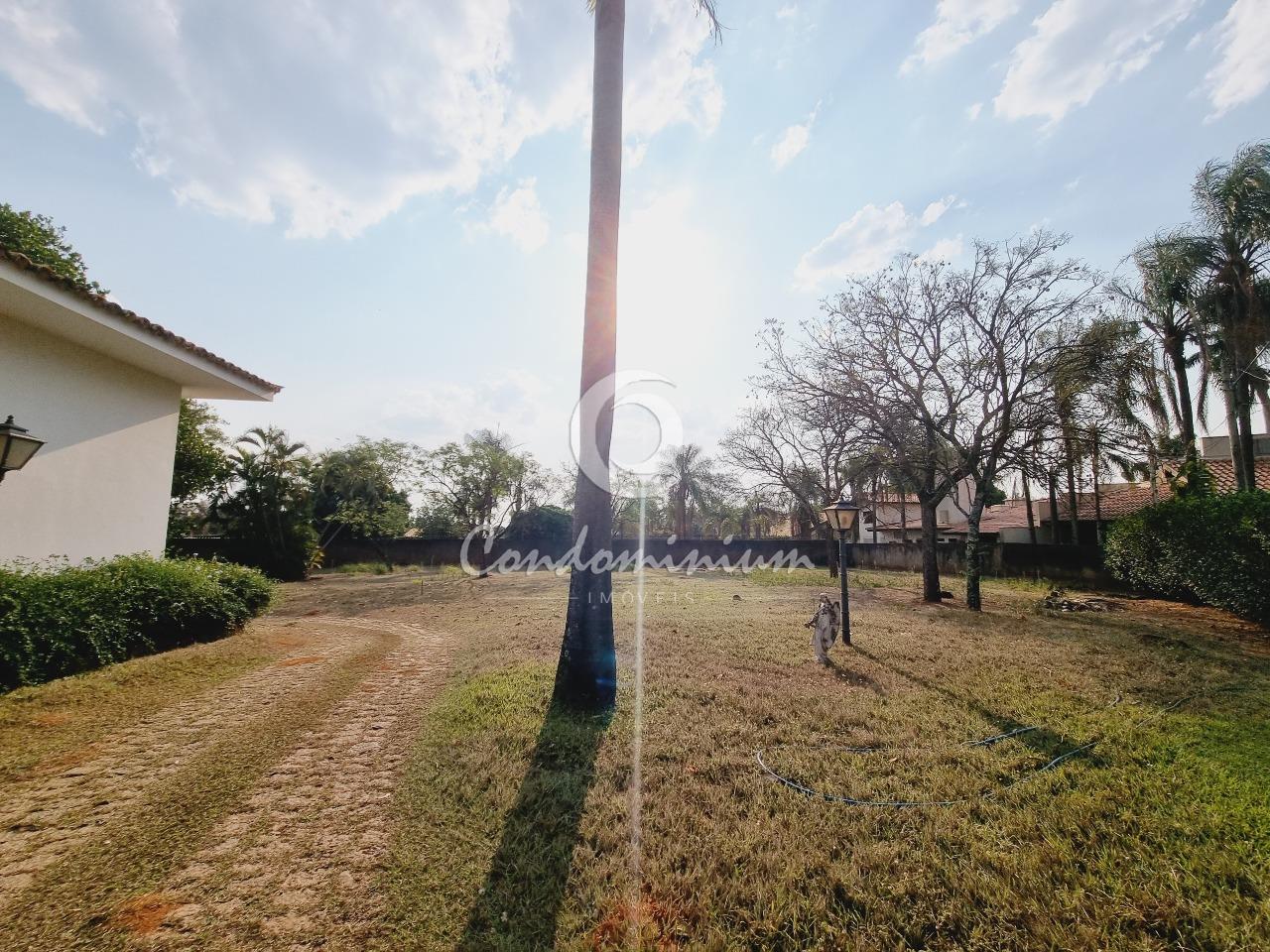 Casa de Condomínio com 4 quartos à venda, 670m² — foto 5 de 32