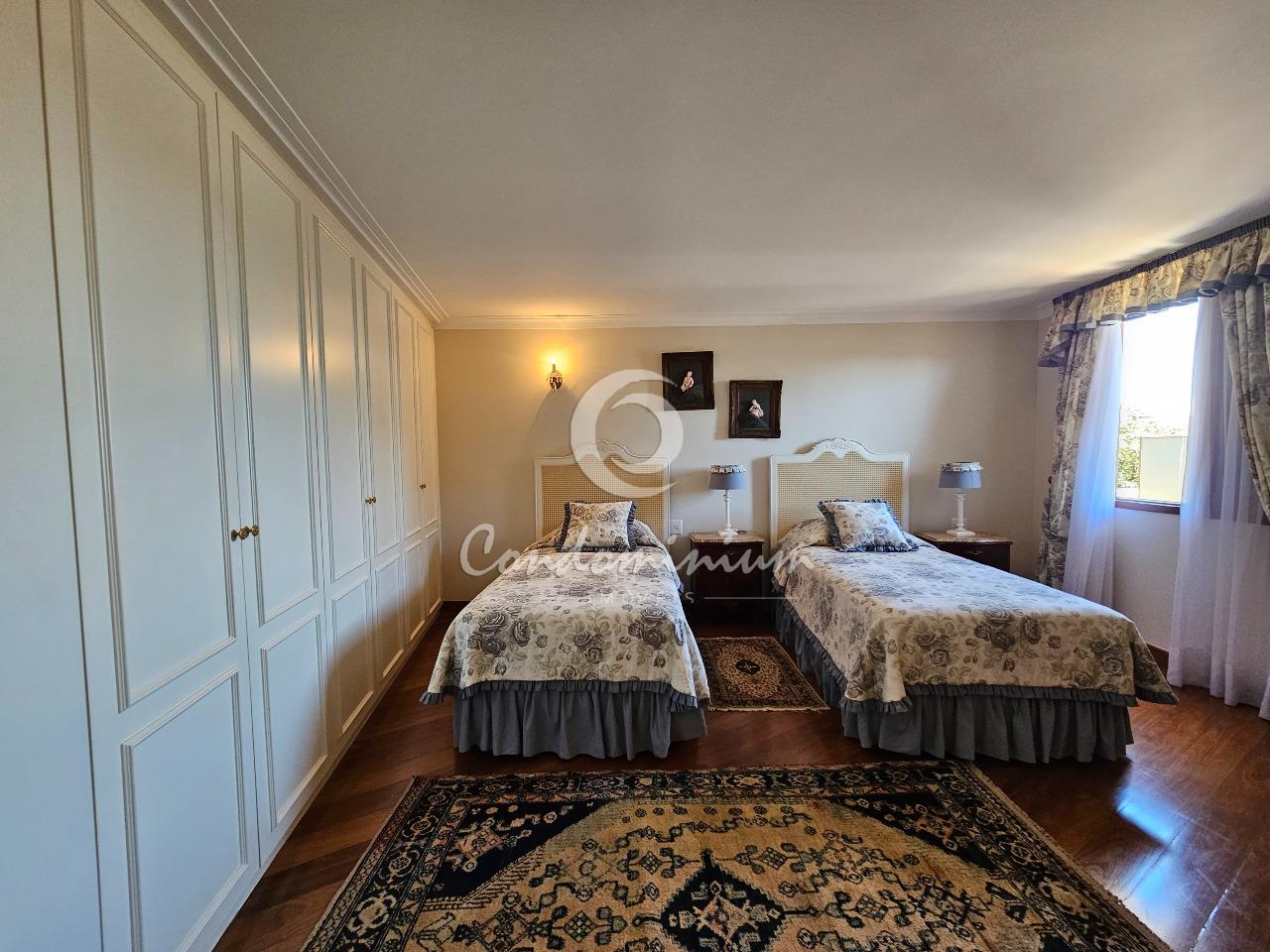 Casa de Condomínio com 7 quartos à venda, 1150m² — foto 23 de 41