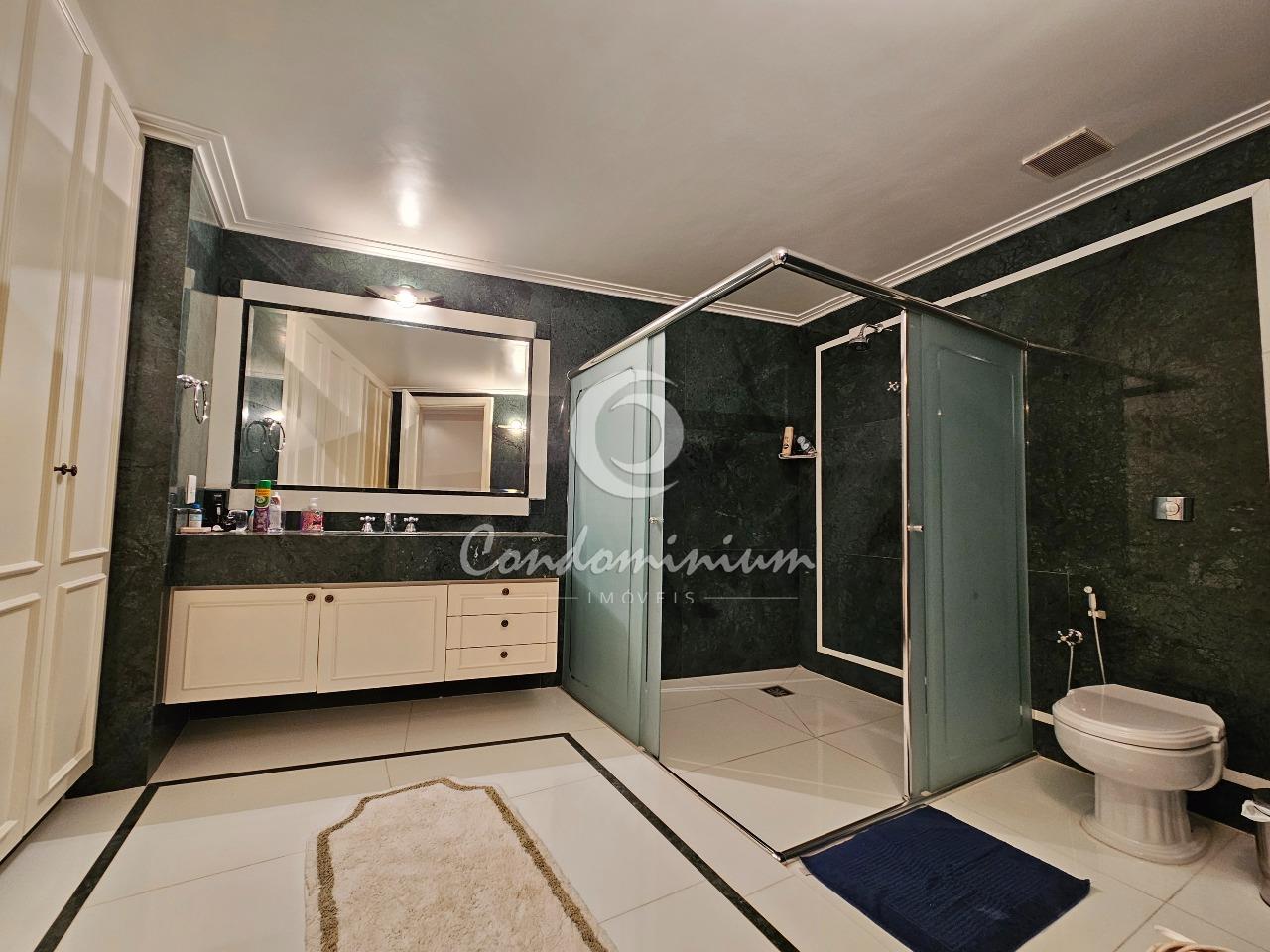 Casa de Condomínio com 7 quartos à venda, 1150m² — foto 25 de 41