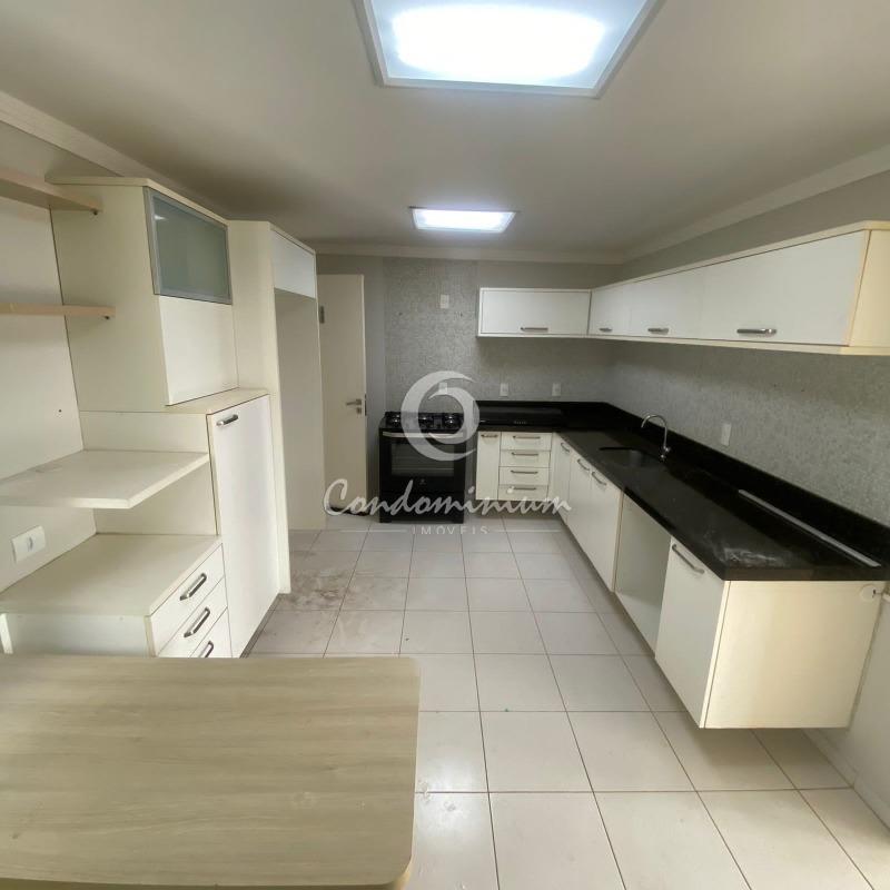 Apartamento com 3 quartos à venda, 157m² — foto 8 de 33
