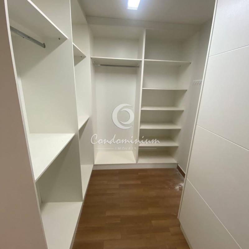 Apartamento com 3 quartos à venda, 157m² — foto 19 de 33