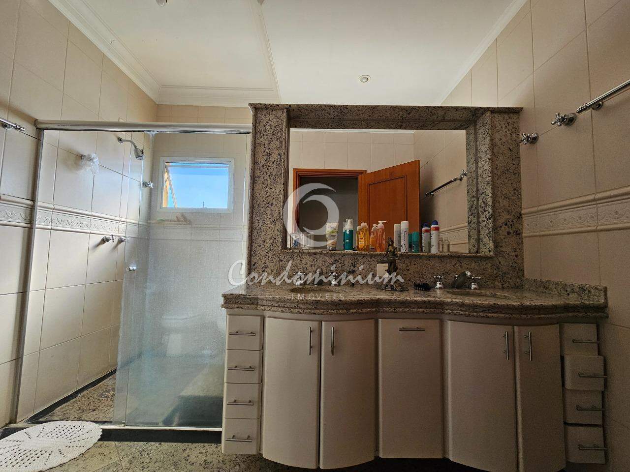 Casa de Condomínio com 5 quartos à venda, 466m² — foto 22 de 39