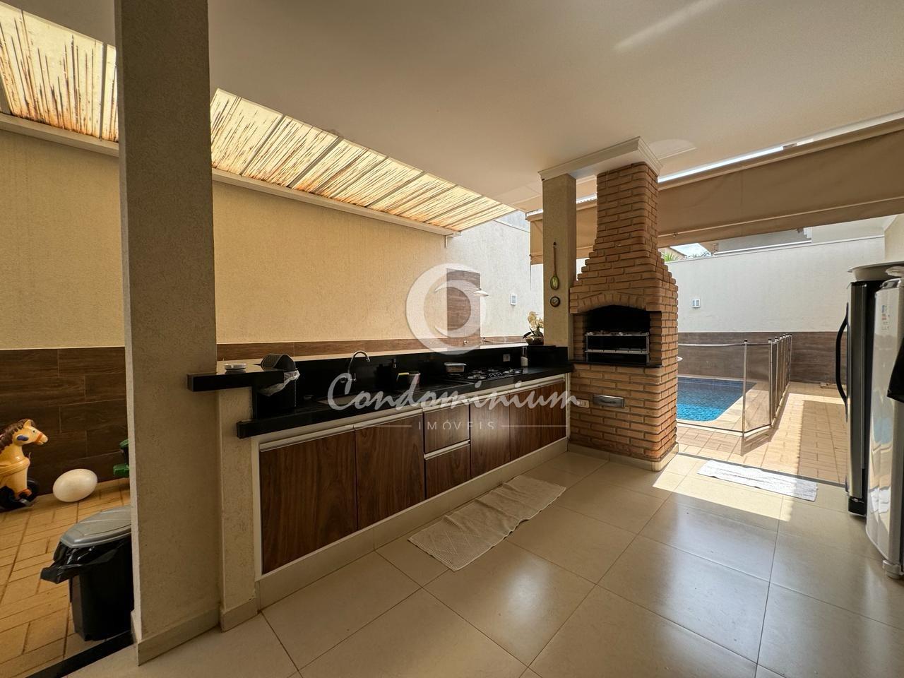 Casa de Condomínio com 3 quartos à venda, 240m² — foto 8 de 28