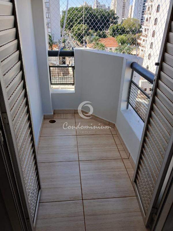 Apartamento com 3 quartos à venda, 130m² — foto 9 de 19