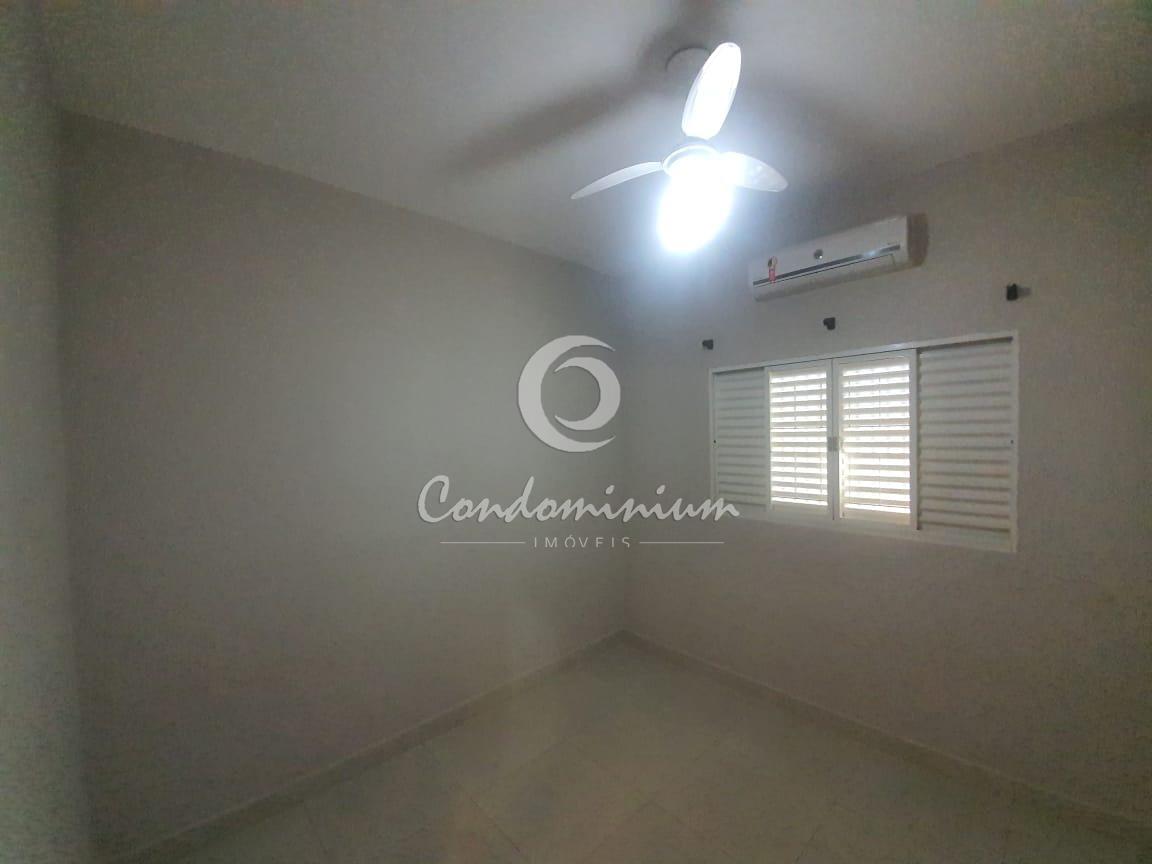 Casa de Condomínio com 4 quartos à venda, 290m² — foto 22 de 53