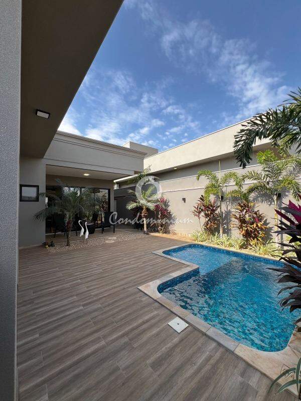 Casa de Condomínio com 3 quartos à venda, 224m² — foto 20 de 41