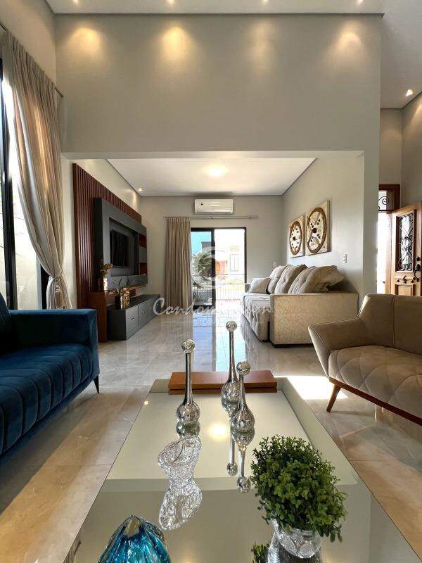 Casa de Condomínio com 3 quartos à venda, 224m² — foto 4 de 41