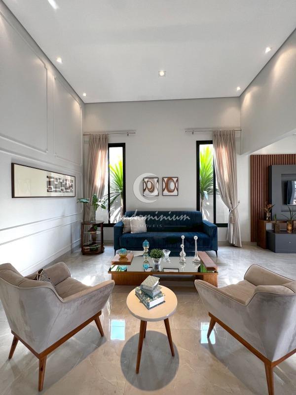 Casa de Condomínio com 3 quartos à venda, 224m² — foto 2 de 41
