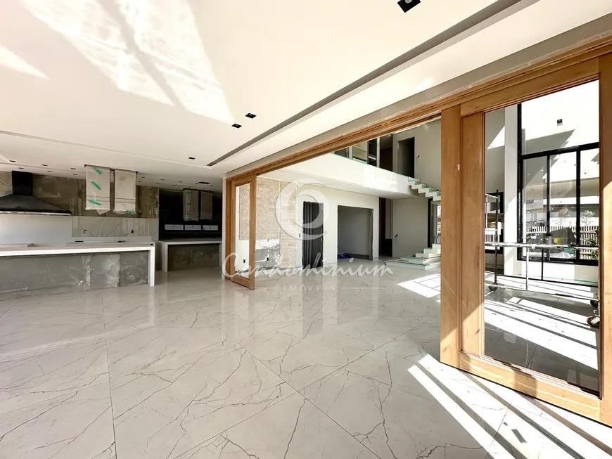 Casa de Condomínio com 4 quartos à venda, 440m² — foto 10 de 38