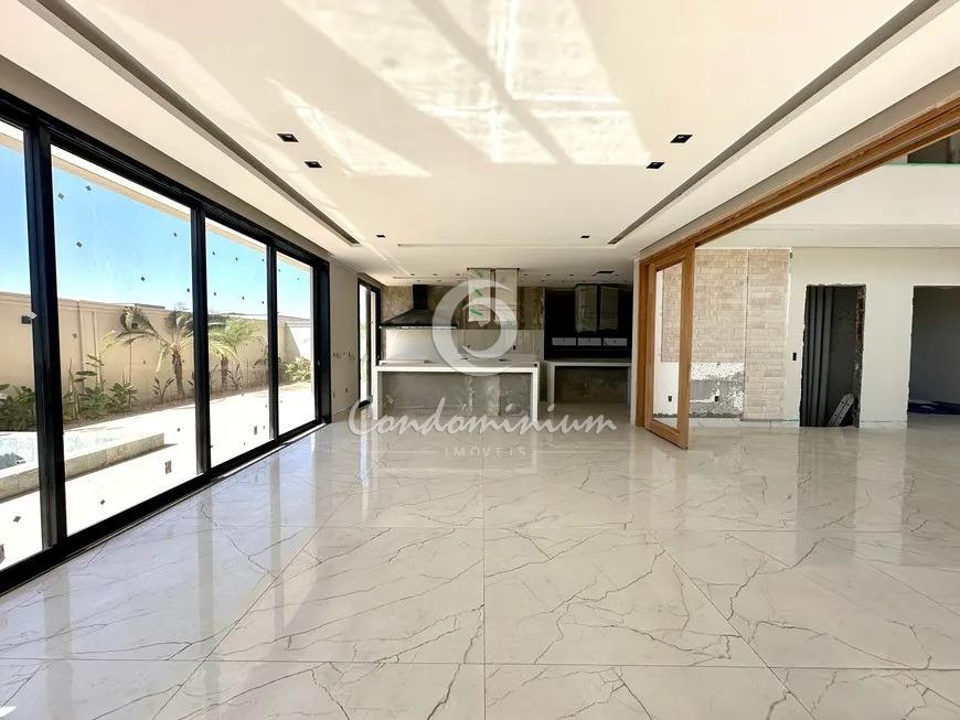 Casa de Condomínio com 4 quartos à venda, 440m² — foto 14 de 38