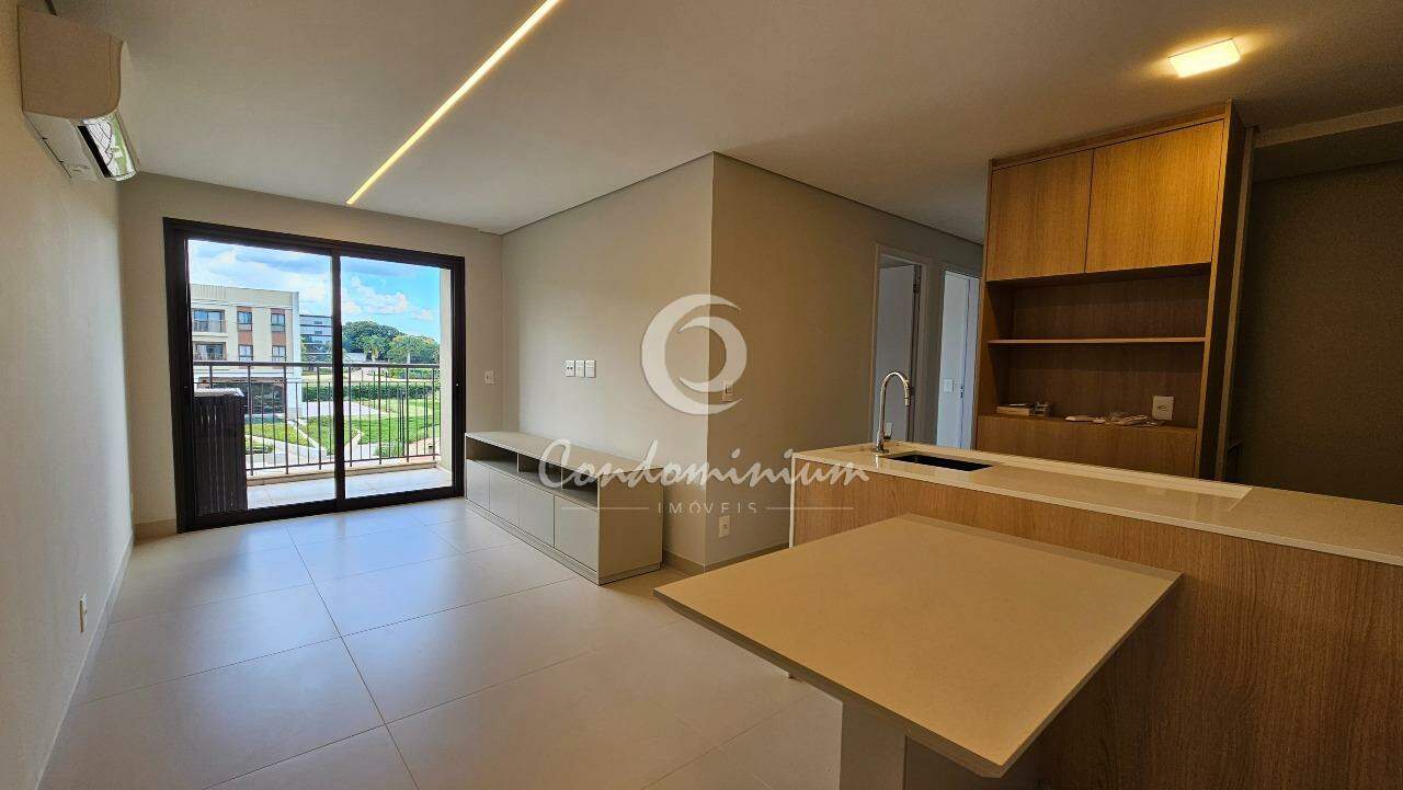 Apartamento com 2 quartos à venda, 63m² — foto 2 de 32