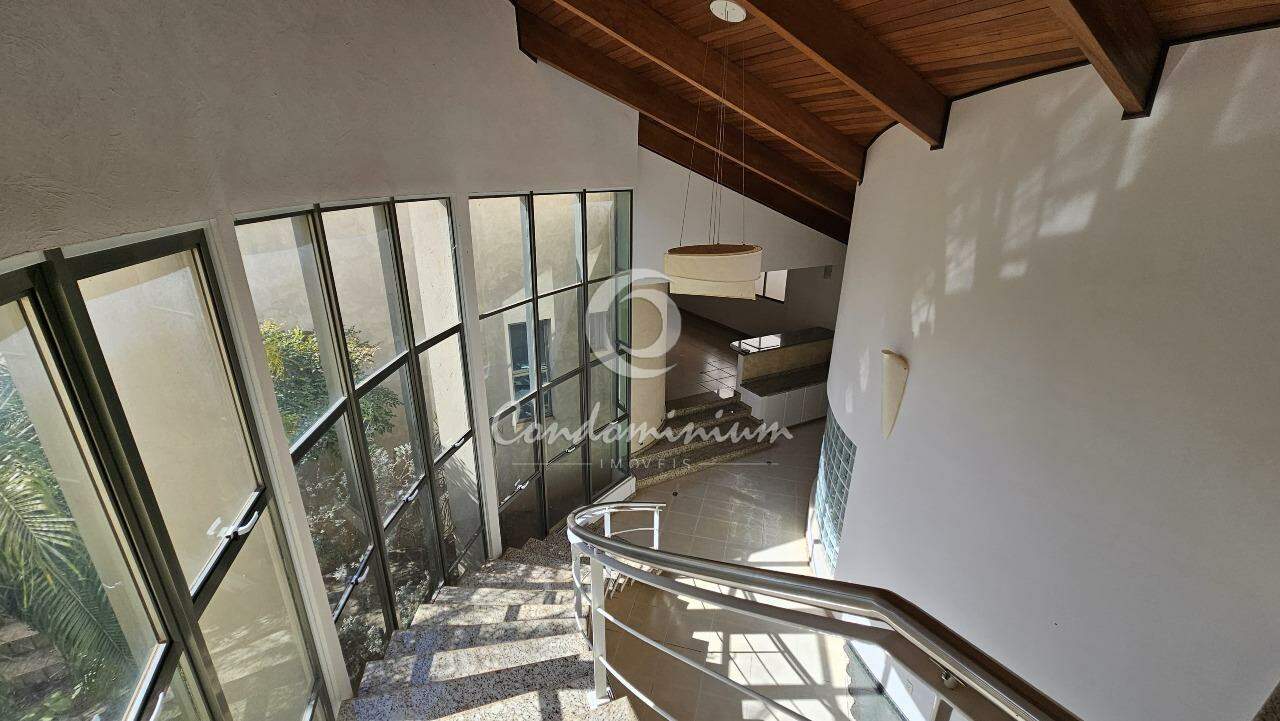 Casa de Condomínio com 3 quartos à venda, 556m² — foto 7 de 33
