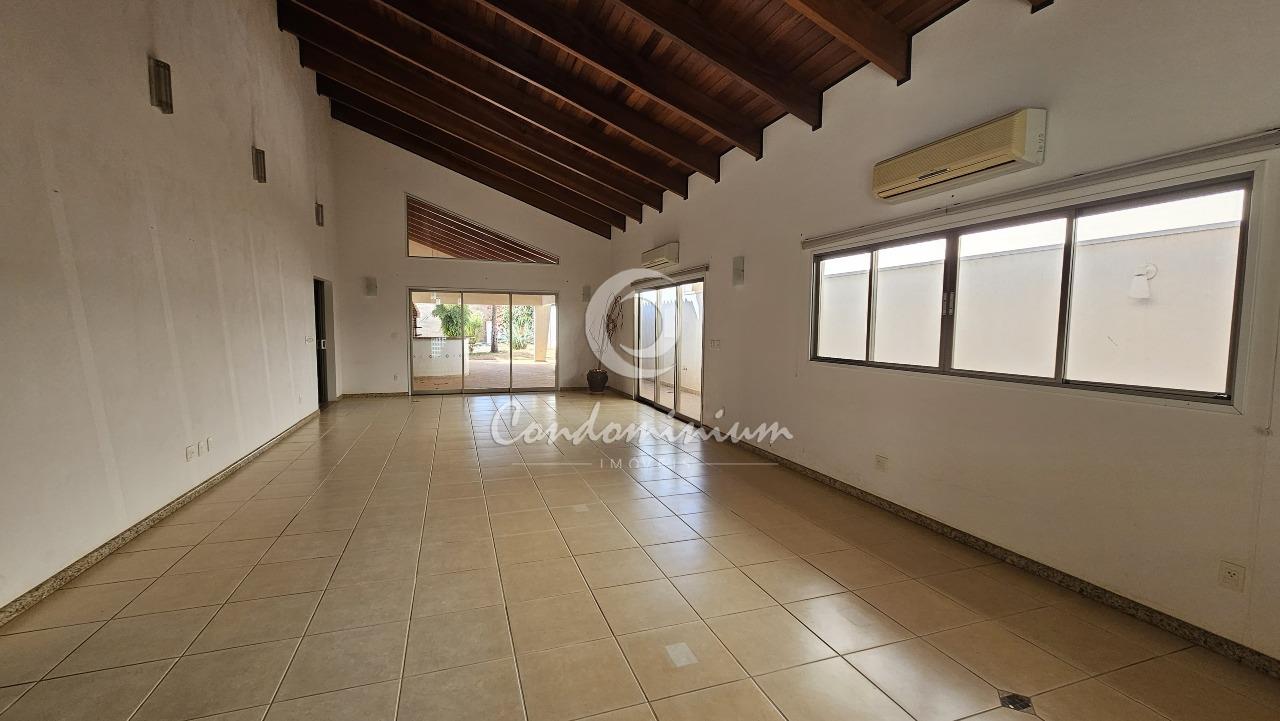 Casa de Condomínio com 3 quartos à venda, 556m² — foto 10 de 33