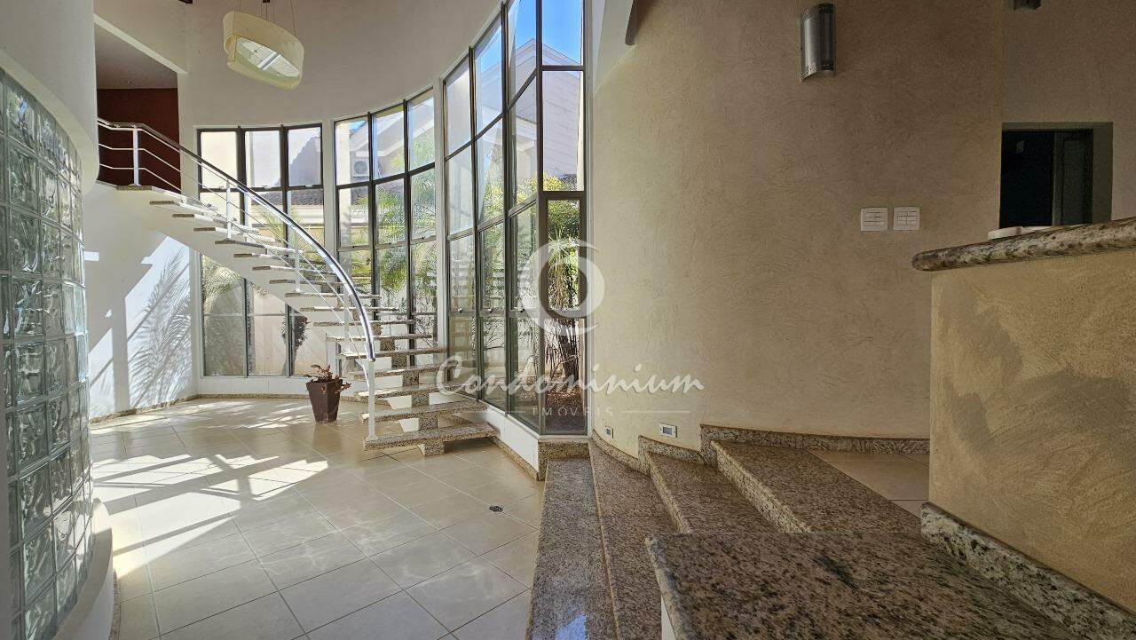 Casa de Condomínio com 3 quartos à venda, 556m² — foto 5 de 33