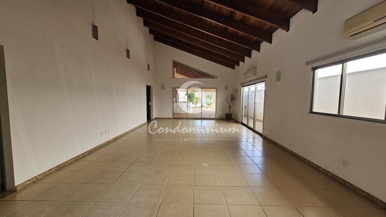 Casa de Condomínio com 3 quartos à venda, 556m² — foto 9 de 33