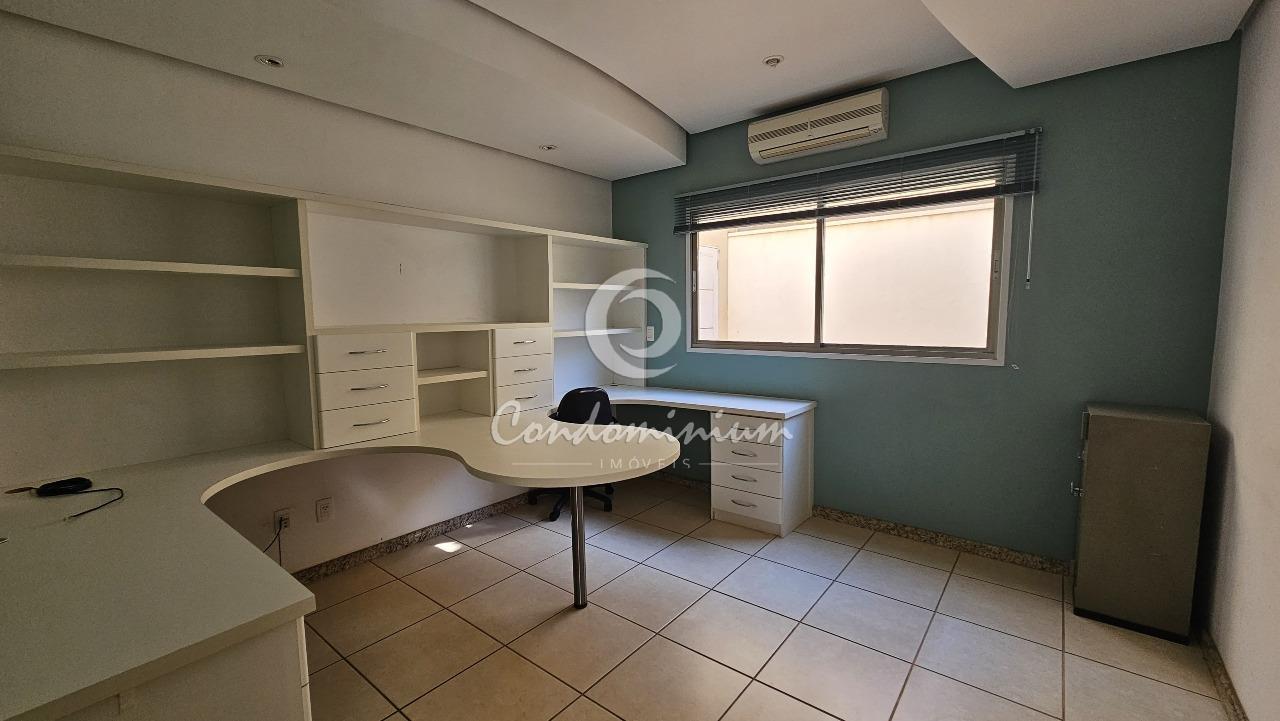 Casa de Condomínio com 3 quartos à venda, 556m² — foto 28 de 33