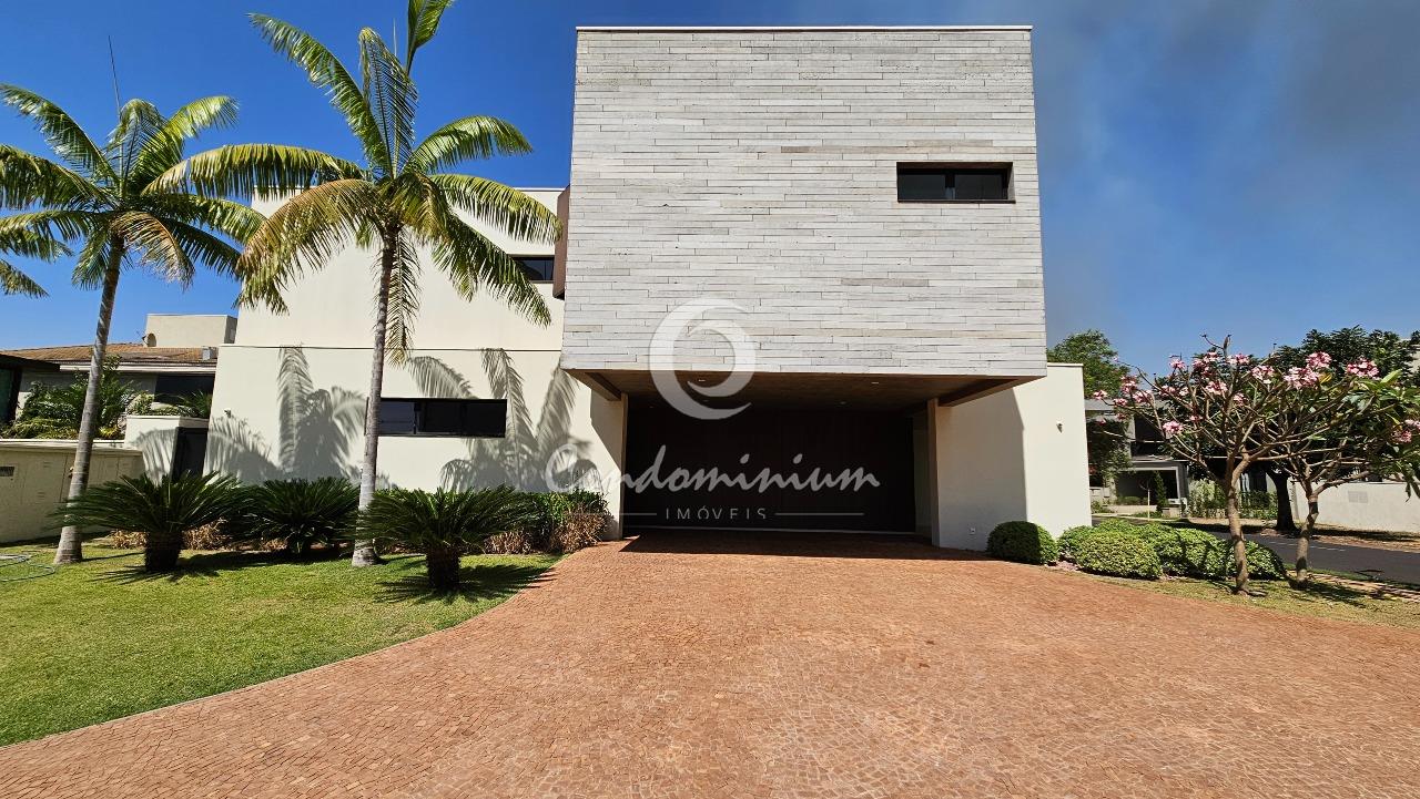Casa de Condomínio com 4 quartos à venda, 500m² — foto 2 de 55