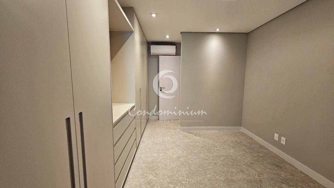 Apartamento com 4 quartos à venda, 256m² — foto 15 de 23