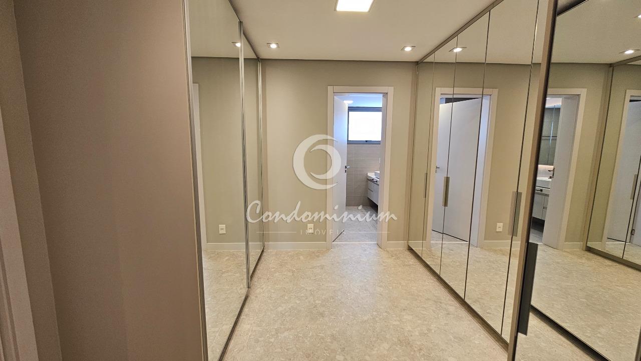 Apartamento com 4 quartos à venda, 256m² — foto 21 de 23