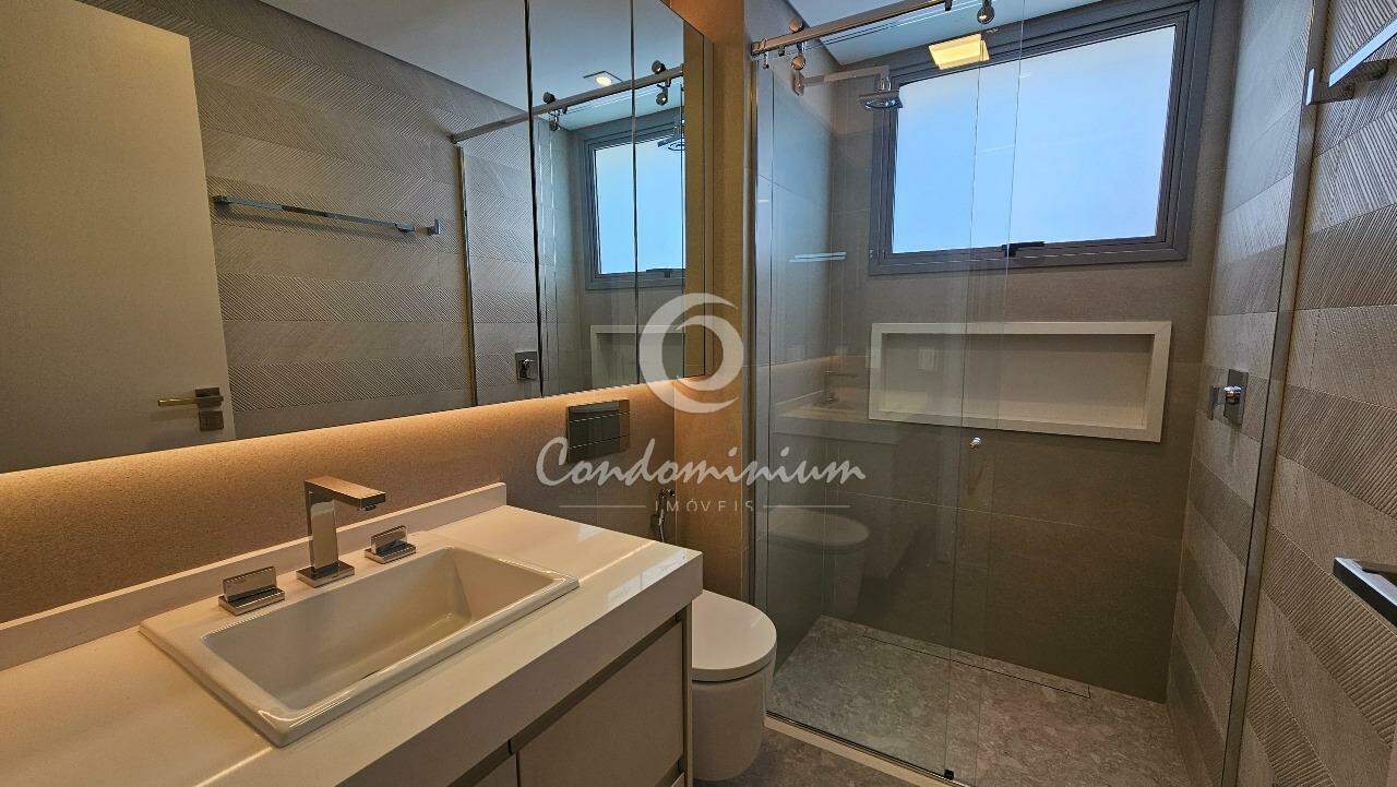 Apartamento com 4 quartos à venda, 256m² — foto 20 de 23