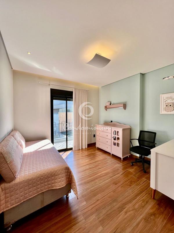 Casa de Condomínio com 4 quartos à venda, 400m² — foto 15 de 31