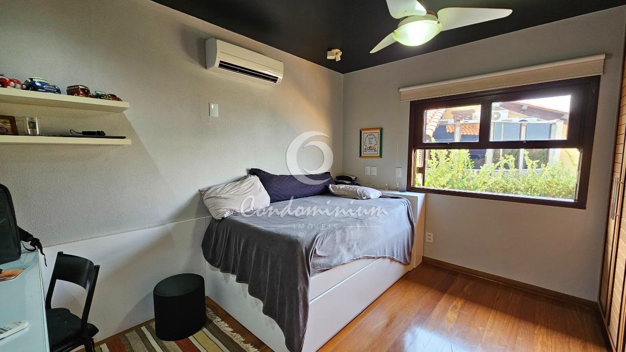 Casa de Condomínio com 4 quartos à venda, 385m² — foto 23 de 44