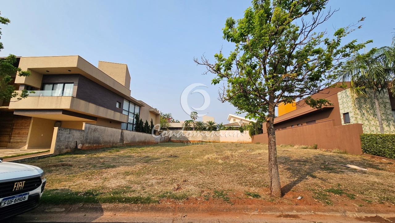 Terreno / Lote / Condomínio  à venda, 552m² — foto 2 de 27