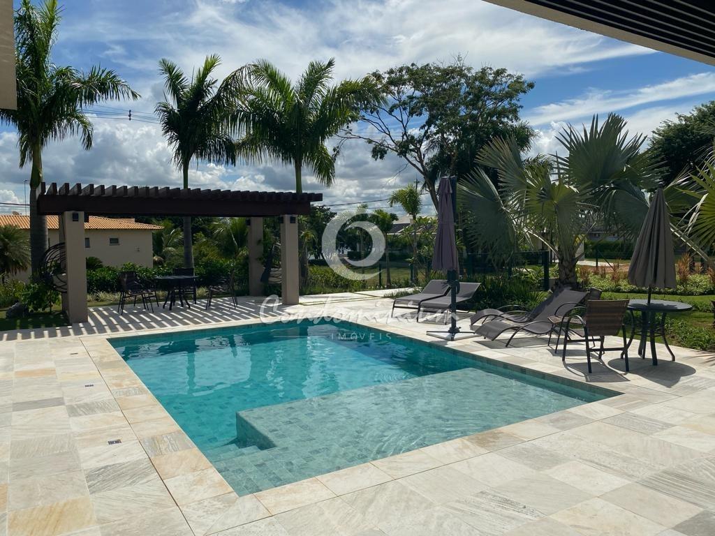 Casa de Condomínio com 4 quartos à venda, 415m² — foto 1 de 38