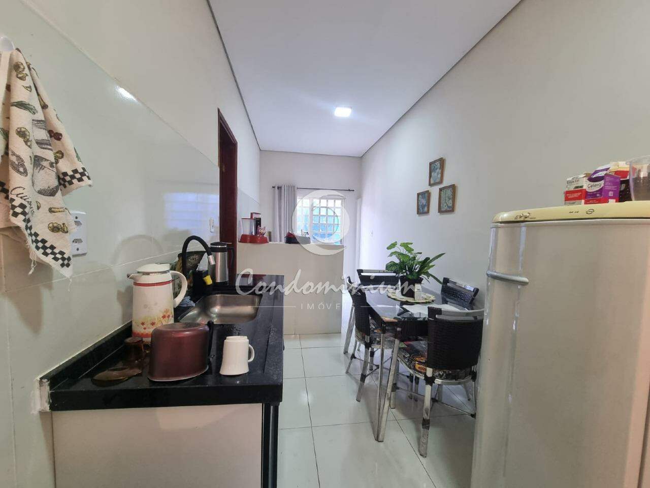 Casa com 3 quartos à venda, 113m² — foto 8 de 15