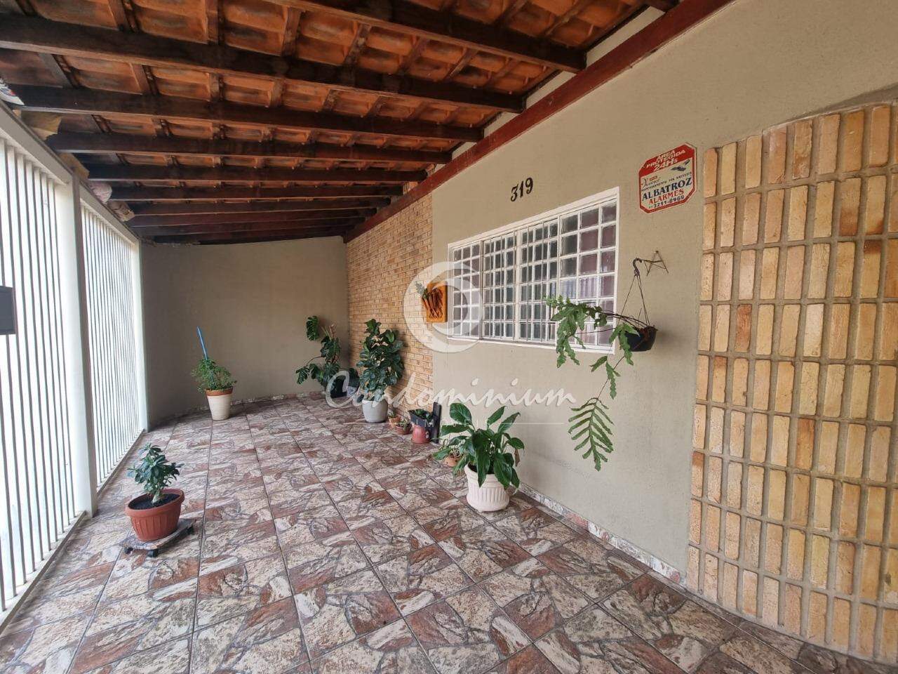 Casa com 3 quartos à venda, 113m² — foto 3 de 15