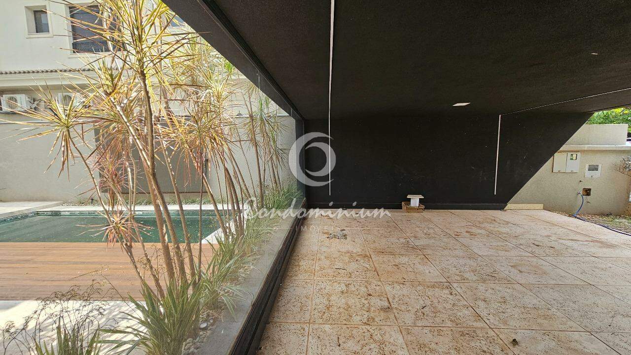 Casa de Condomínio com 4 quartos à venda, 450m² — foto 3 de 55