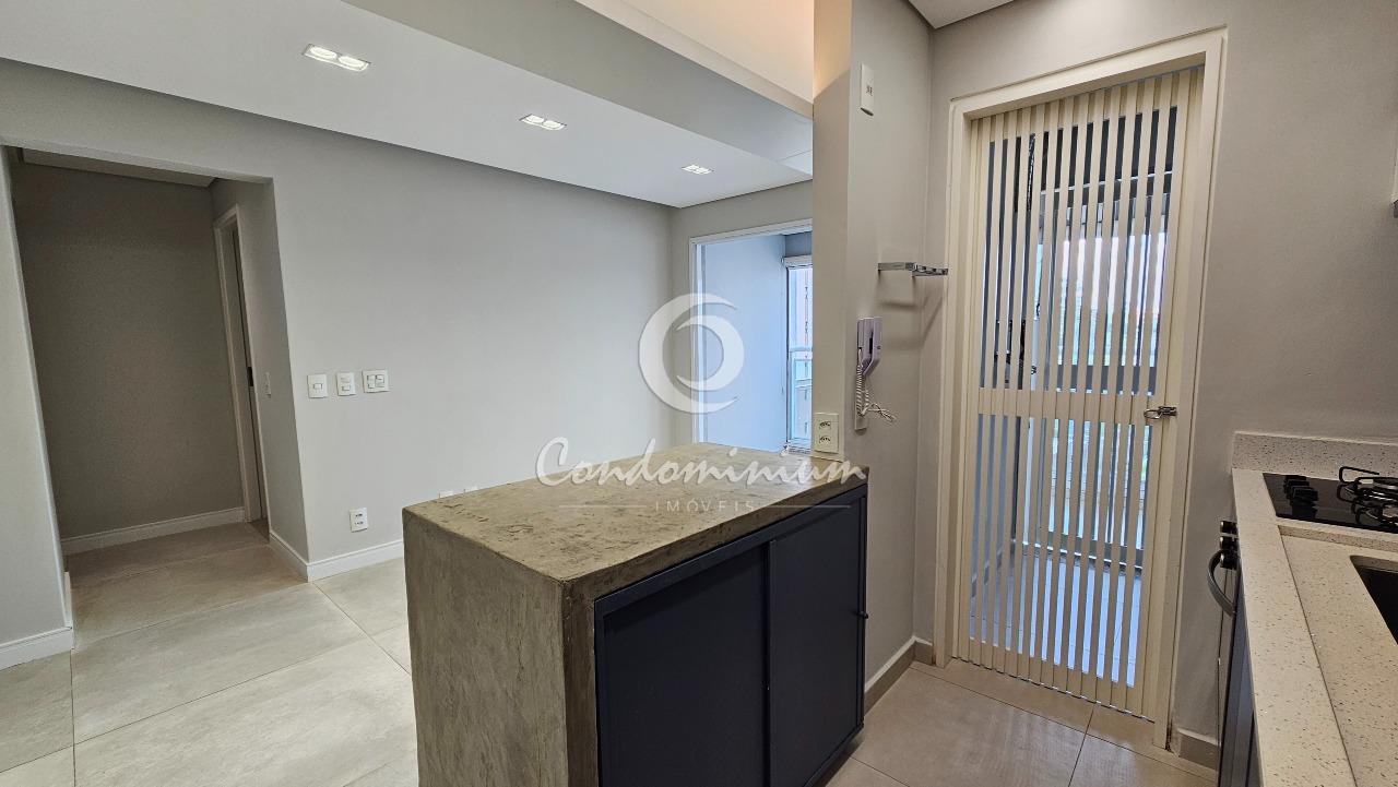 Apartamento com 2 quartos à venda, 72m² — foto 12 de 47