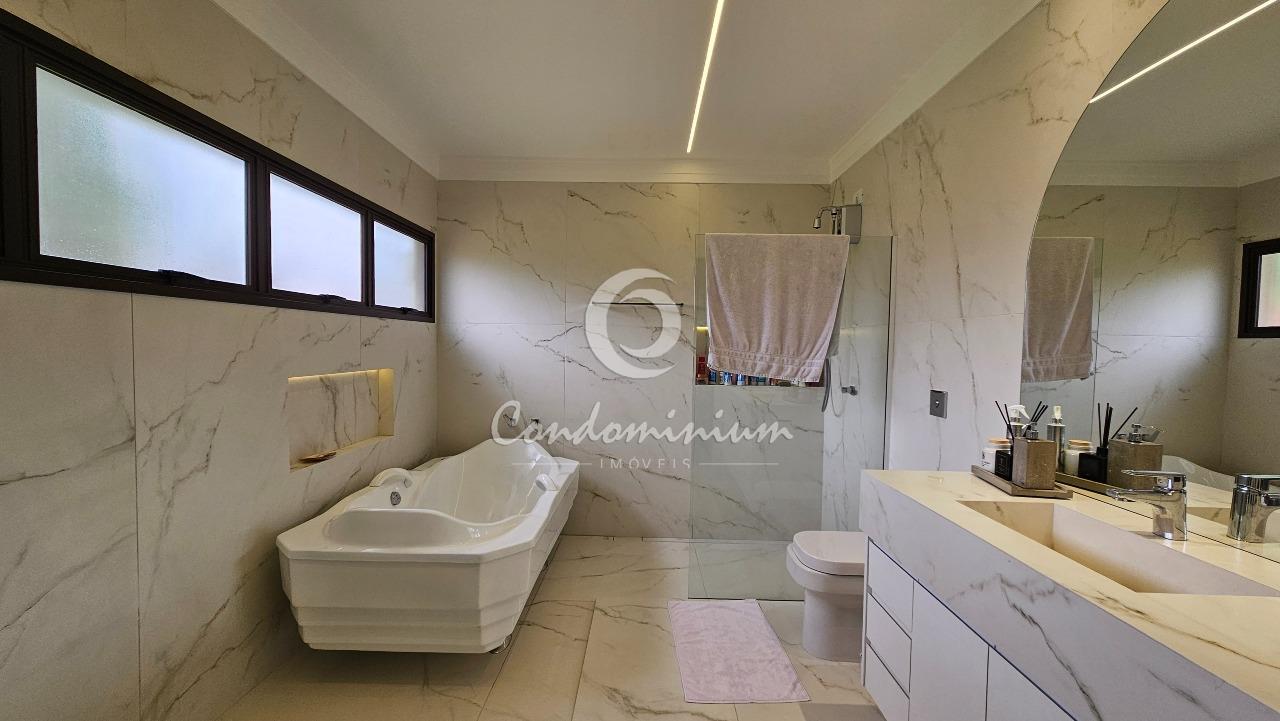 Casa de Condomínio com 3 quartos à venda, 650m² — foto 28 de 30