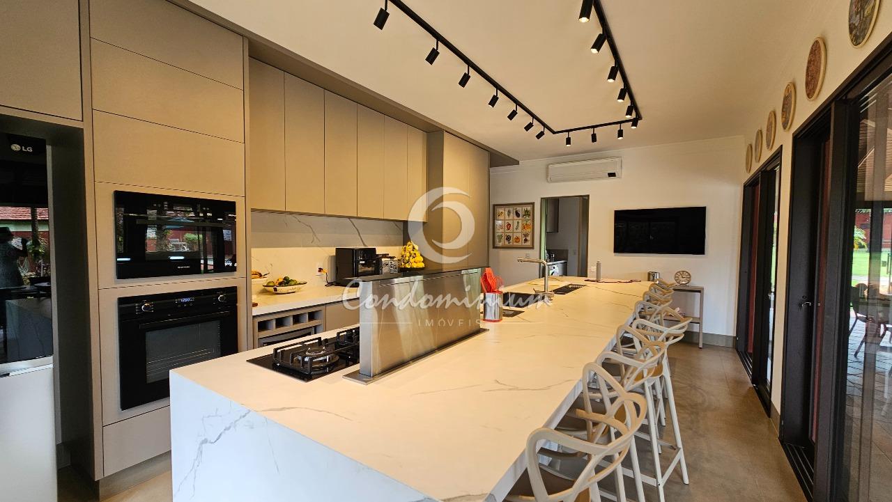 Casa de Condomínio com 3 quartos à venda, 650m² — foto 14 de 30