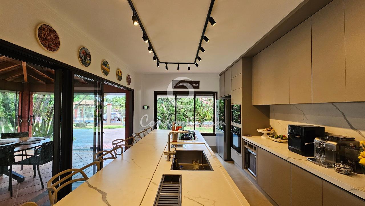 Casa de Condomínio com 3 quartos à venda, 650m² — foto 15 de 30