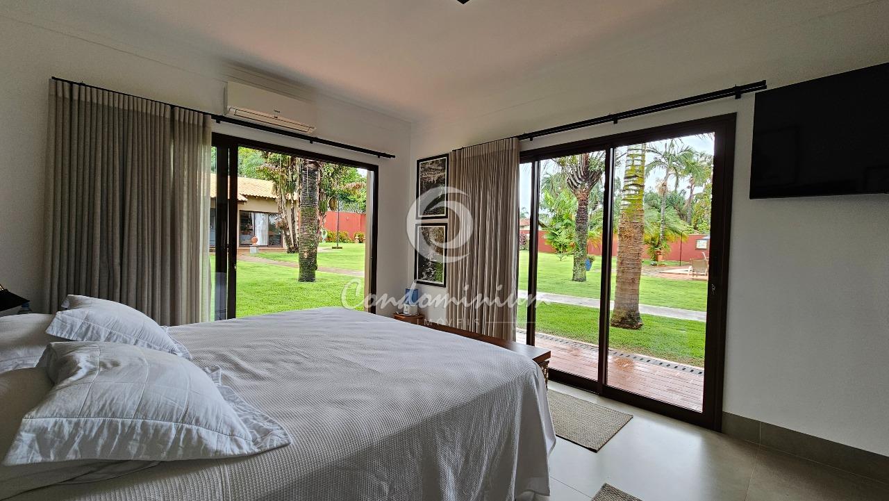 Casa de Condomínio com 3 quartos à venda, 650m² — foto 13 de 30