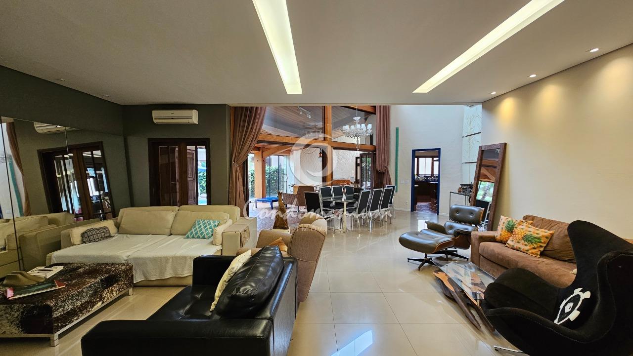 Casa de Condomínio com 4 quartos à venda, 350m² — foto 4 de 33