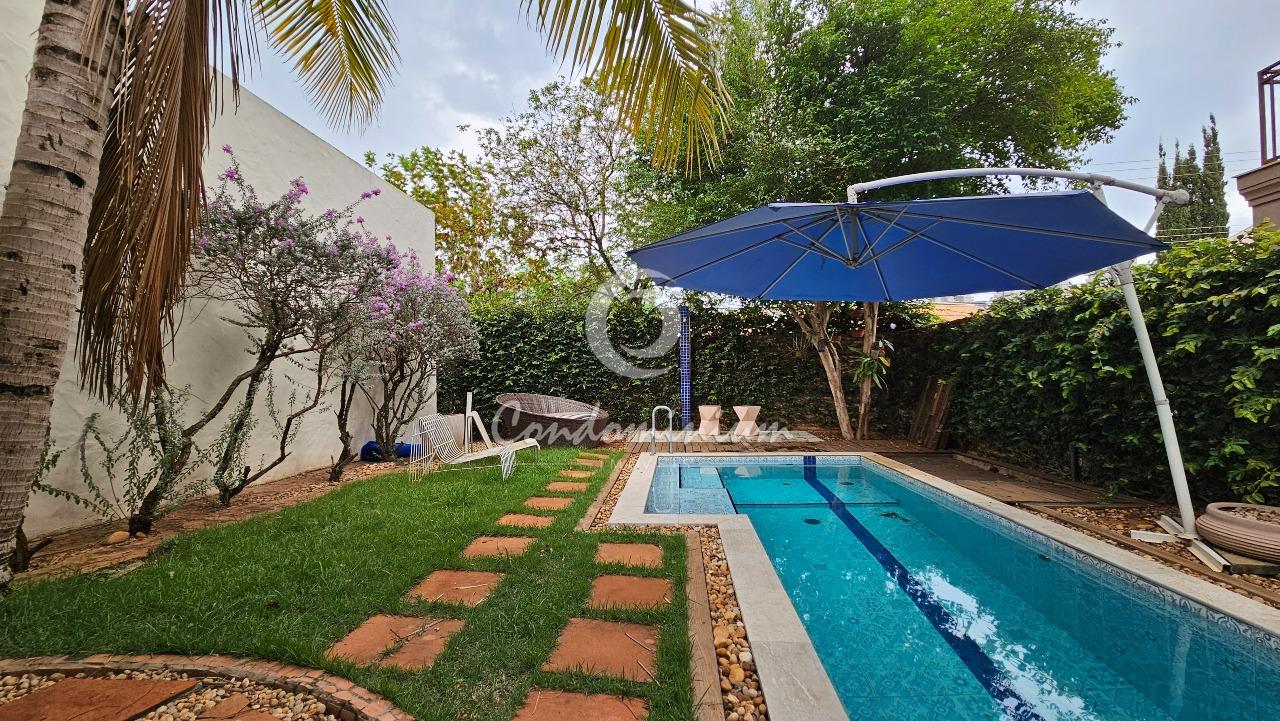 Casa de Condomínio com 4 quartos à venda, 350m² — foto 1 de 33