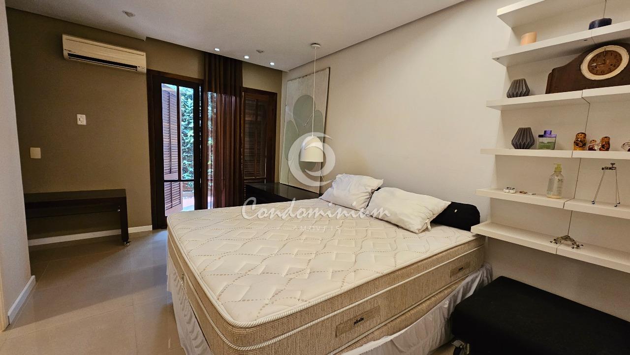 Casa de Condomínio com 4 quartos à venda, 350m² — foto 14 de 33